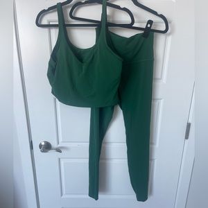 Lululemon Align Outfit in Everglade